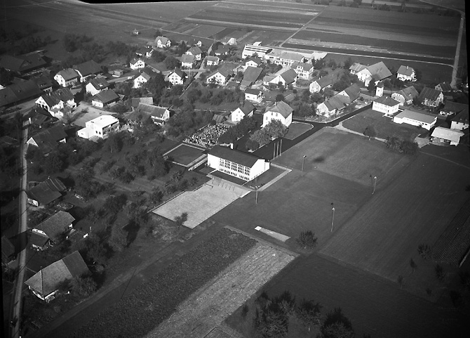 /_SYS_gallery/DasDorf/Luftaufnahmen/1960_05.jpg