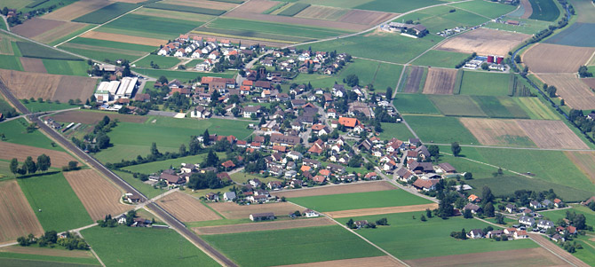 /_SYS_gallery/DasDorf/Luftaufnahmen/Hendschiken2009_01.jpg