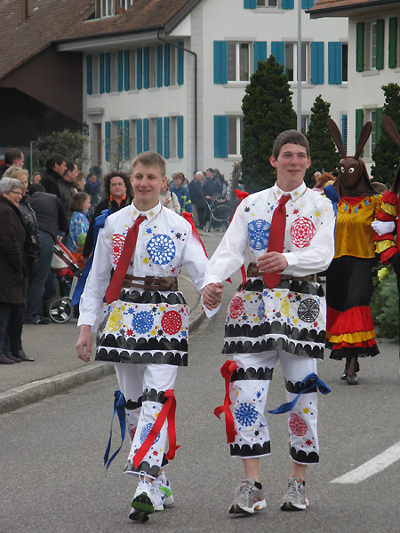 /_SYS_gallery/Freizeit/Kultur/Brauchtum/Eieraufleset2010/IMG_2098.jpg