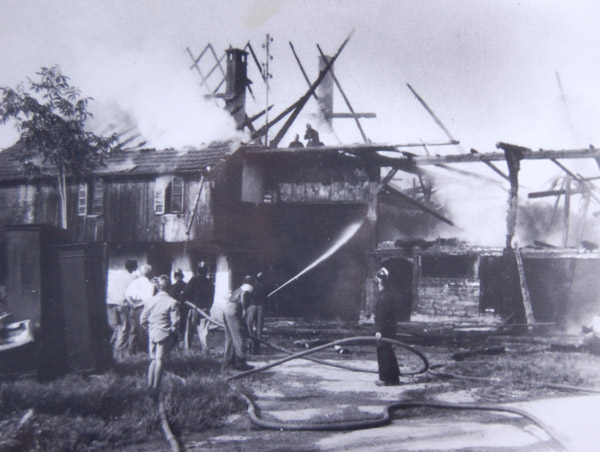 /_SYS_gallery/Gemeinde/Feuerwehr/WernerLedermann/Feuerwehr-Ledermann-_44_.jpg /_SYS_gallery/Gemeinde/Feuerwehr/WernerLedermann/Feuerwehr-Ledermann-_44_.jpg