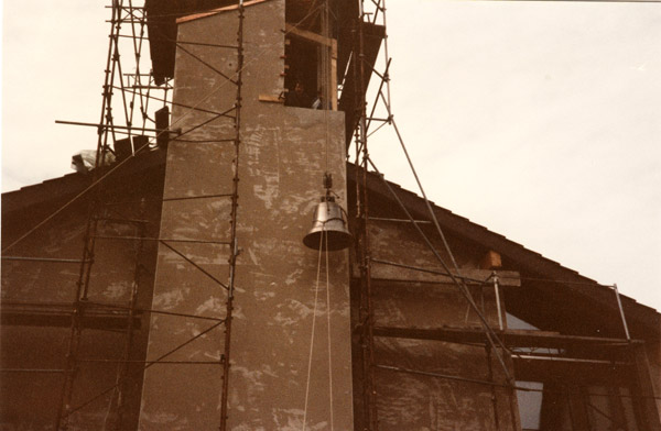 /_SYS_gallery/Kirche/Rohbaufest1982/03_01_1982_Rohbaufest.jpg