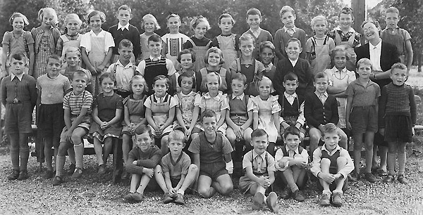 /_SYS_gallery/Schule/Schule/Klassenfotos/Klassenfoto-Jahrgang-1943-46.jpg /_SYS_gallery/Schule/Schule/Klassenfotos/Klassenfoto-Jahrgang-1943-46.jpg